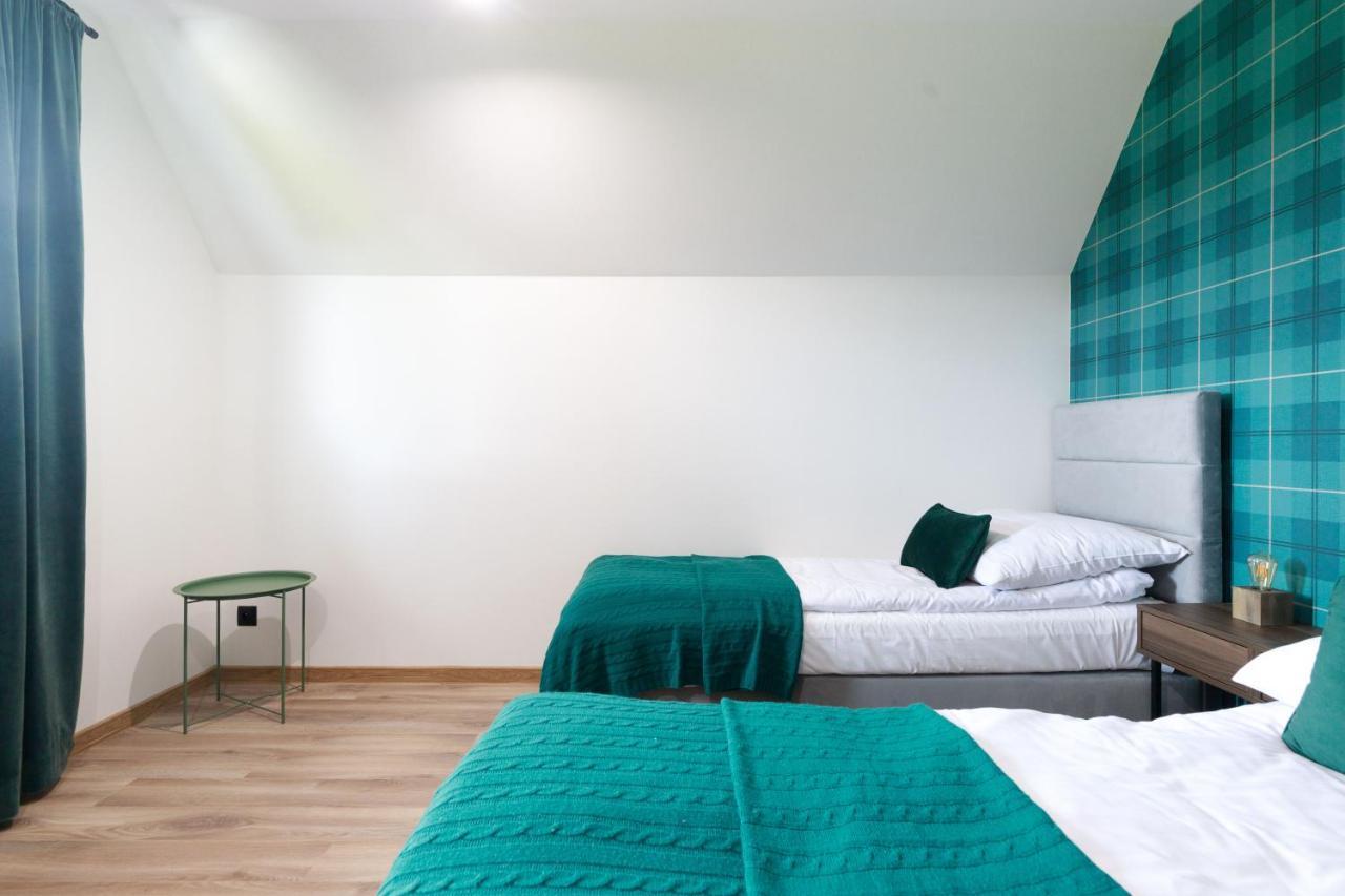Hill House Apartamenty Bialka Tatrzanska Ngoại thất bức ảnh