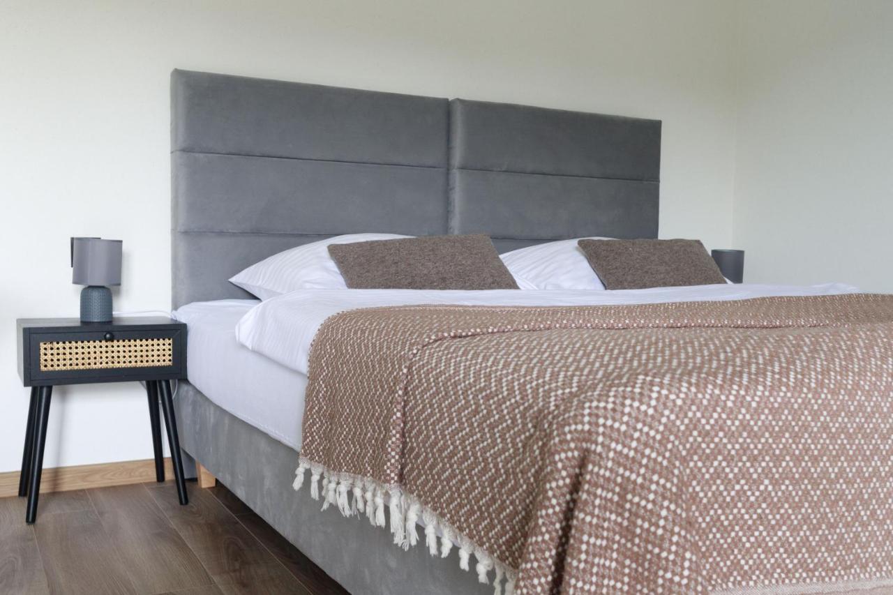 Hill House Apartamenty Bialka Tatrzanska Ngoại thất bức ảnh